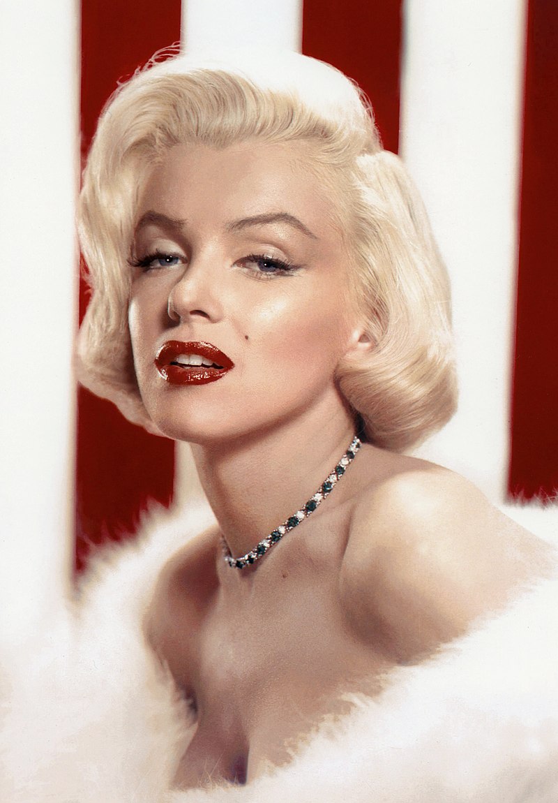 Monroe in a Photoplay magazine cover photo, December 1953